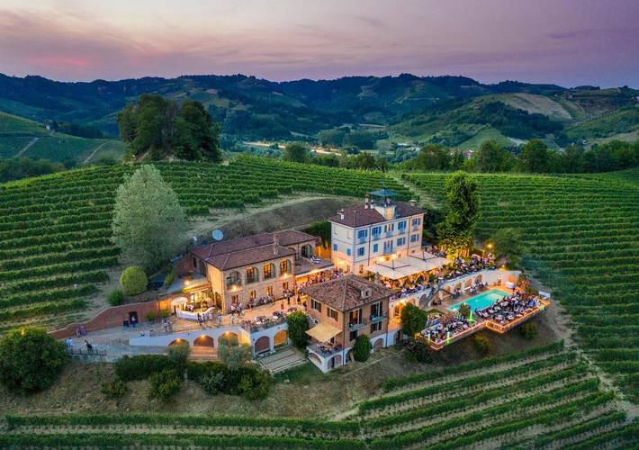 Appartamento per 4 persone, con Terrazza e Giardino nonché Piscina e Panorama a Canale