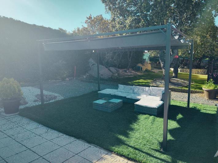 Casa de vacaciones para 8 personas, con jardín además de piscina y jacuzzi, Familias con niños en Comarca de Segovia - 4