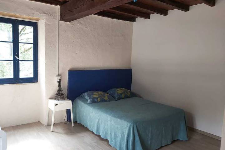 Location de vacances pour 8 personnes, avec terrasse et jardin, animaux acceptés à Lombers - 4