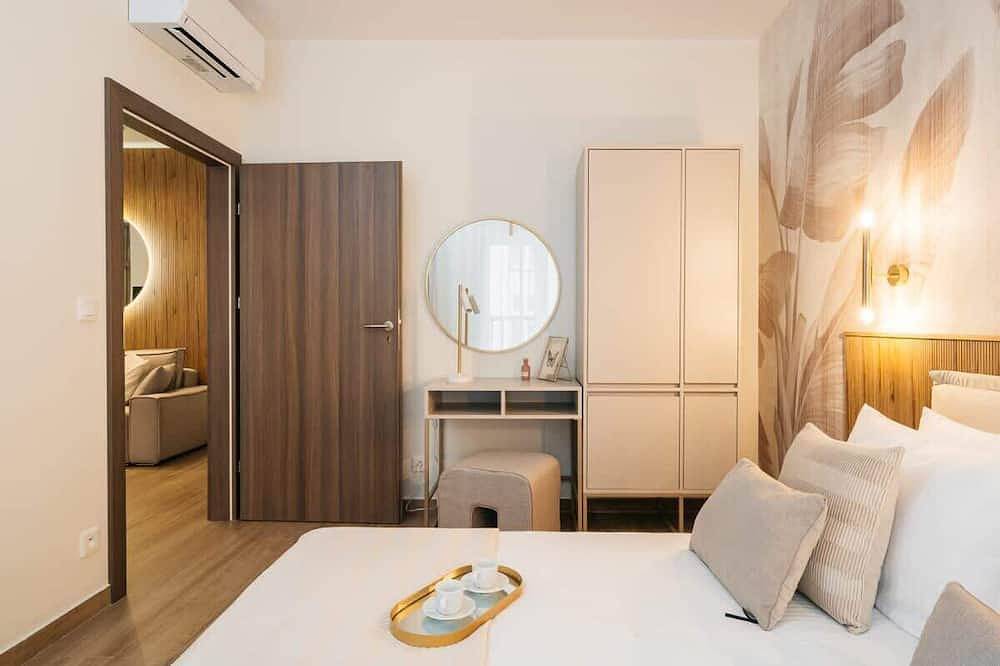 Appartement entier, Discover a unique apartment near the market square in Cracovie, Petite-Pologne