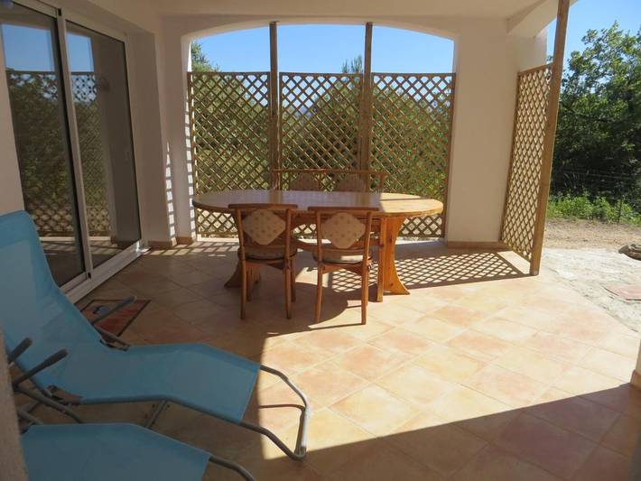 Appartement de vacances pour 4 personnes, avec Terrasse ainsi que Jardin et Vue