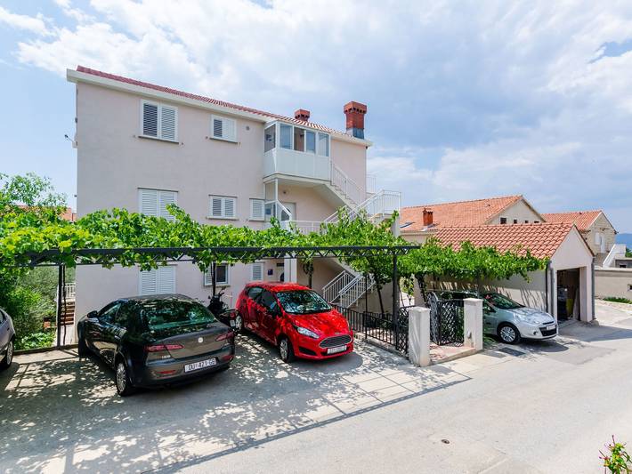 Holiday rental for 4 people, with balcony in Cavtat