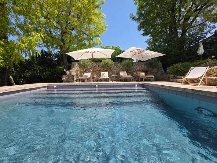 Chambre d’hôte pour 2 personnes, avec Terrasse et Jardin ainsi que Piscine et Vue