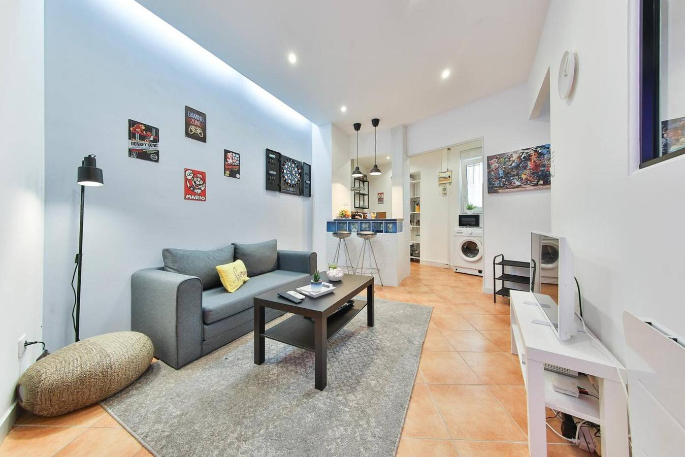 Apartamento entero, Apartamento 'Arkade - Sala de juegos cerca de la estación' con Wi-Fi in Mulhouse, Región de Mulhouse