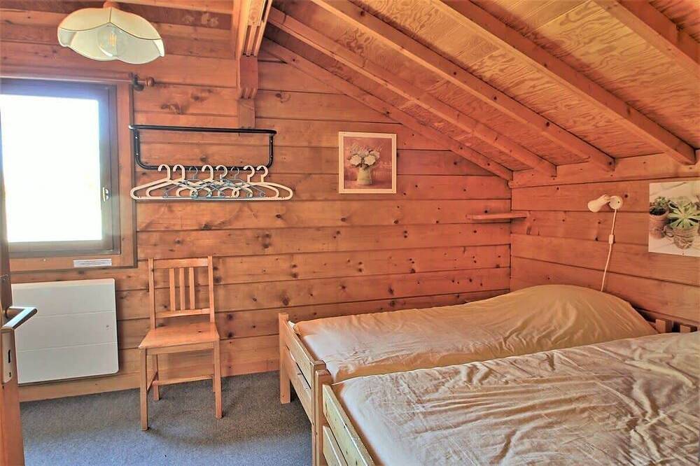 Casa-Forêt Blanche, splendide chalet in Station de Risoul, Risoul