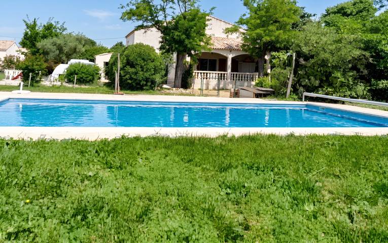 Villa pour 15 personnes dans le Gard