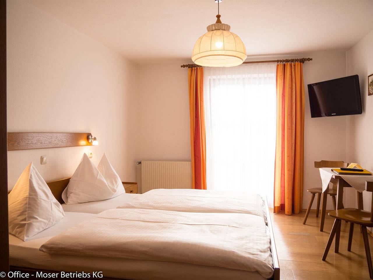 Doppelzimmer, Toilette und Dusche getrennt in St. Lambrecht, Murau (Kreischberg)