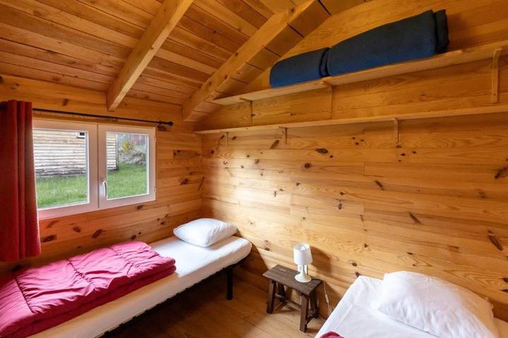 Location de vacances pour 2 personnes, avec Balcon et Terrasse ainsi que Jardin et Piscine à Le Monastier-sur-Gazeille - 3