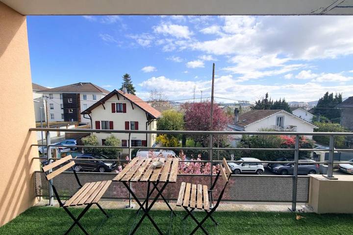 Gîte pour 6 personnes, avec balcon à Ville-la-Grand - 4