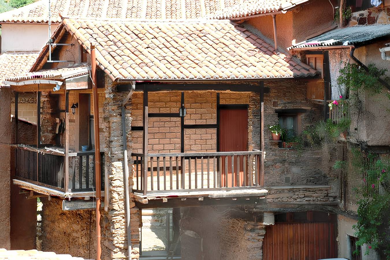 Casa encantadora en Robledillo de Gata con chimenea y terraza in Robledillo de Gata, Sierra de Gata