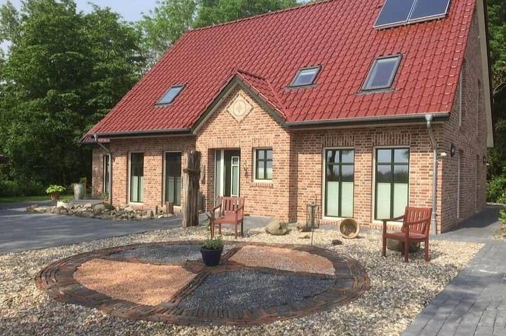 Ferienwohnung für 2 Personen, mit Balkon/Terrasse und Garten