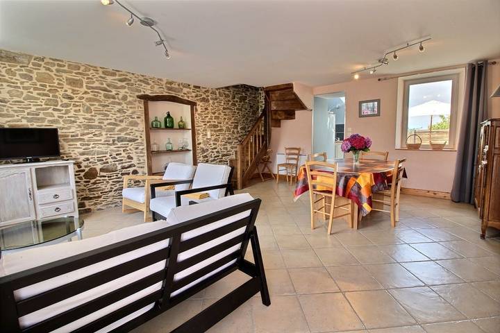 Gîte pour 2 personnes, avec jardin