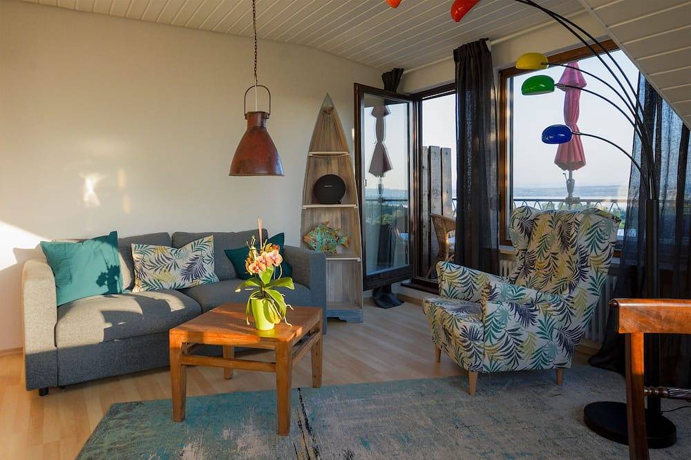 Ganze Wohnung, Apartment Wein im Nest am Wohrenberg in Daisendorf, Region Bodensee-Oberschwaben