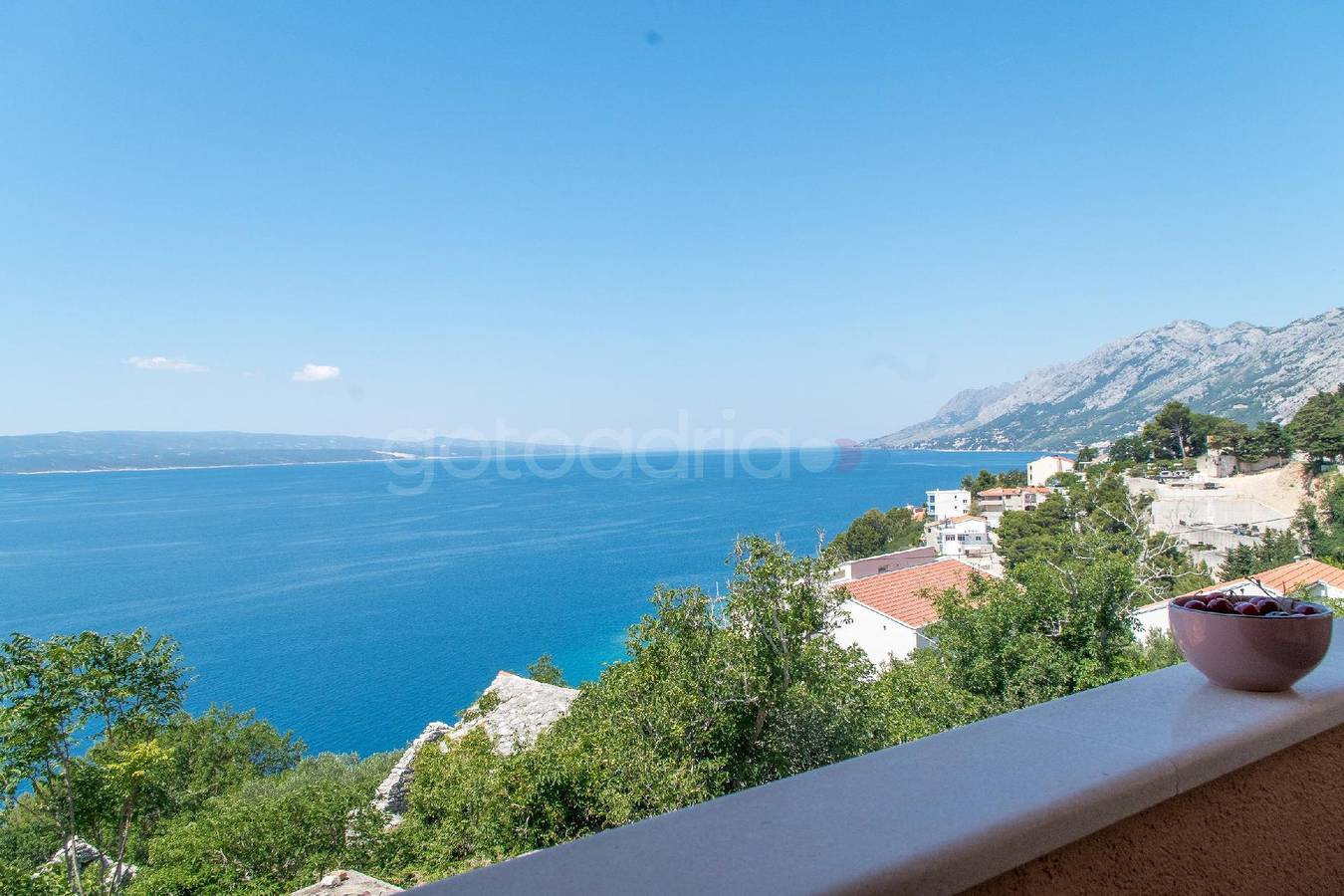 Cały apartament wypoczynkowy, Apartament wakacyjny dla 9 osób z balkon in Brela, Riwiera Makarska