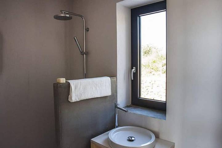 Eine atemberaubende Poolvilla in 3 Einheiten in der Nähe der Götter in Sporaden