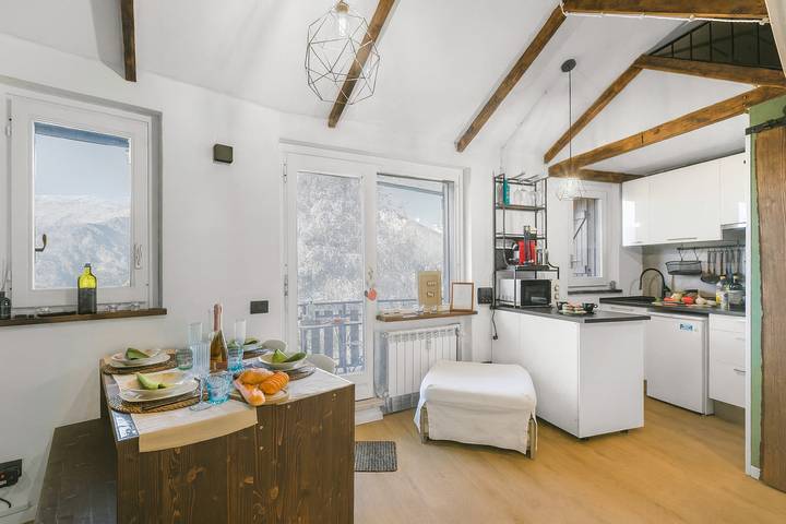 Ganze Wohnung, La Chicchetta Balcony & Mountain Views in Sauze d'Oulx, Via Lattea