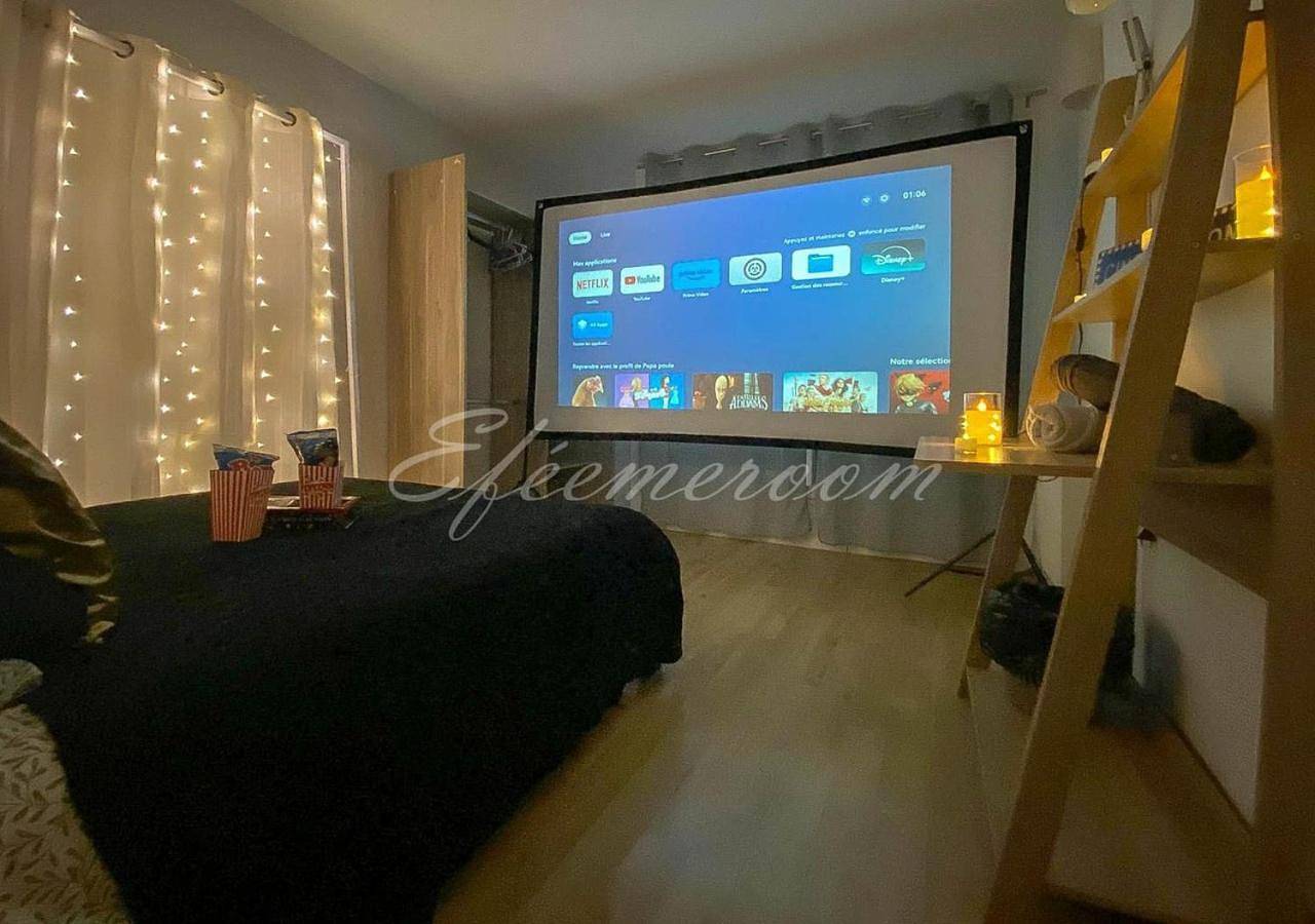 Appartement entier, Apartment with Terrace in Cergy, Val-d'Oise