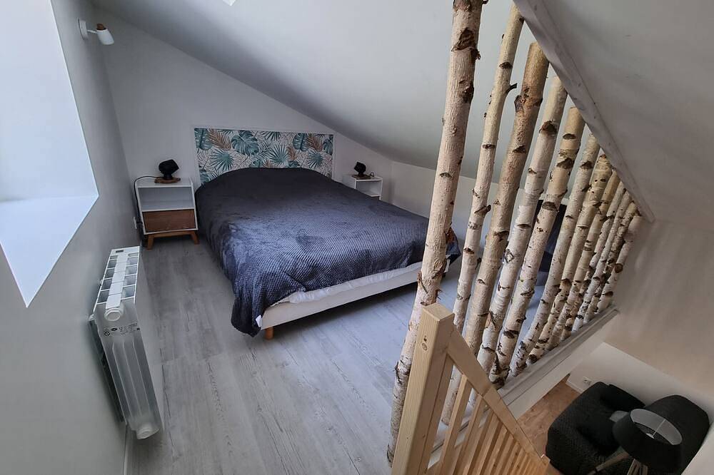 Entire apartment, Appartement Le Wallaby in Murol, Volcans d'Auvergne Regional Nature Park