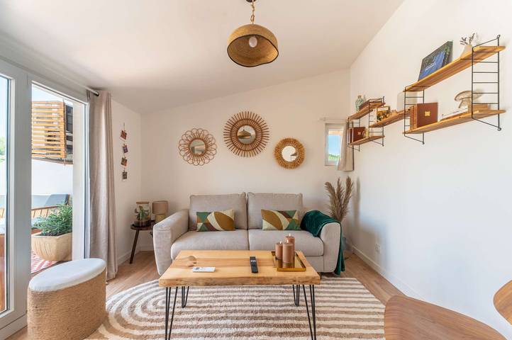 Apartamento vacacional entero, Le Colombier – Jacuzzi & Terrasse Tropézienne in Flassans-sur-Issole, Región Brignoles