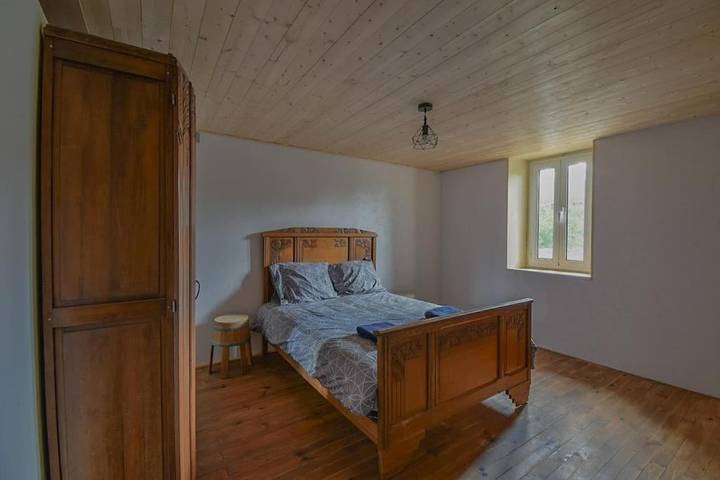 Location de vacances pour 2 personnes à Saint-Même-les-Carrières - 2