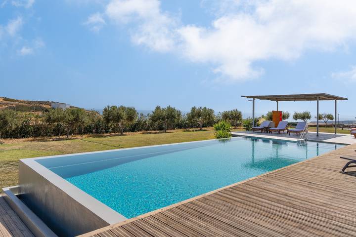 Holiday rental for 3 people, with Garden in Milos