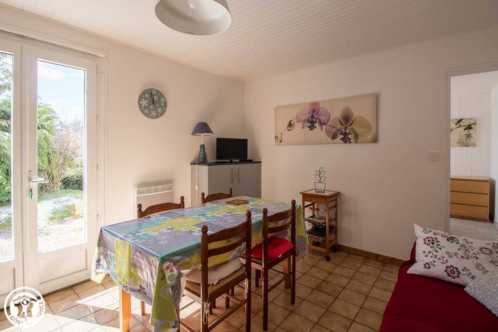 Gîte pour 3 personnes, avec Jardin