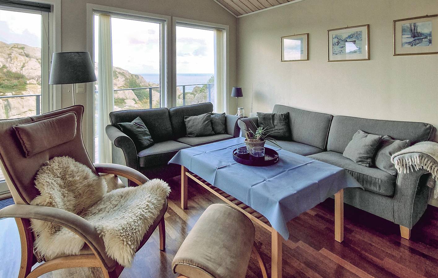 Ferienhaus für 6 Personen mit Terrasse in Sokndal