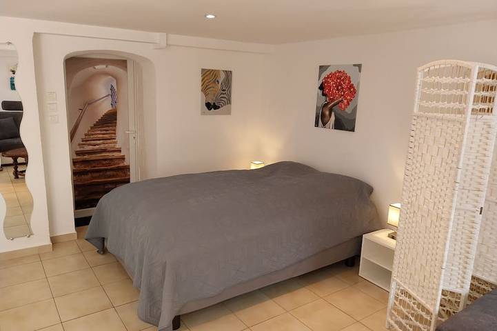 Gîte pour 6 personnes, avec jacuzzi et jardin à Annot - 3