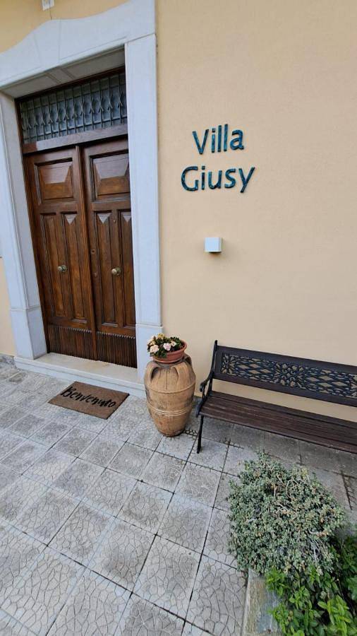 Ferienhaus für 4 Personen, mit Balkon und Terrasse sowie Garten und Ausblick in Marina di Camerota - 4