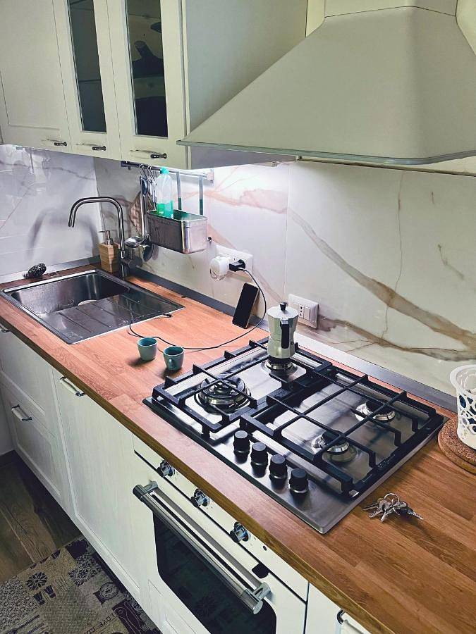 Ferienwohnung für 3 Personen, mit Terrasse und Garten sowie Ausblick in Pesaro - 2