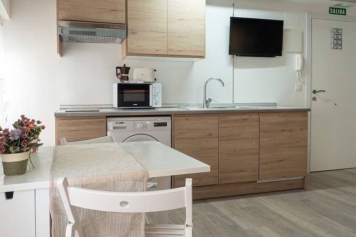 Gîte pour 3 personnes, avec jacuzzi à Arguedas - 4