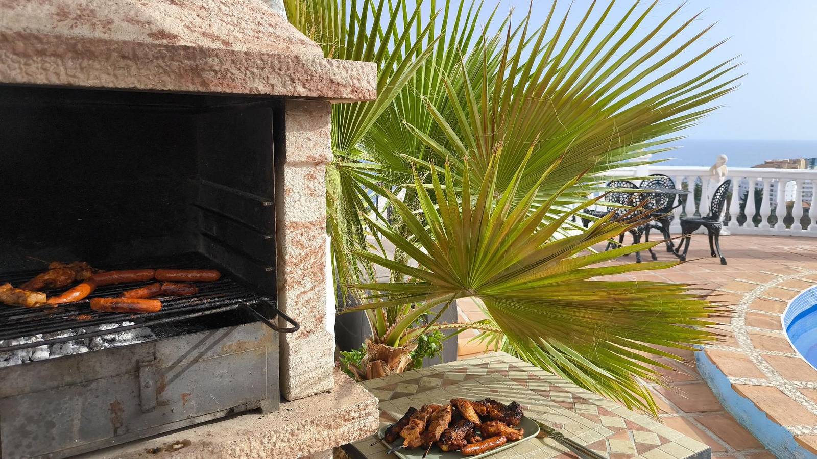 Holiday home for 8 people with garden in Fuentes de Almunecar, Almuñecar