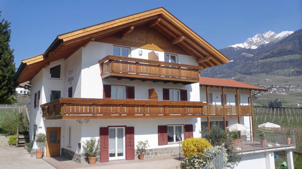 Garni Pircher in Dorf Tirol, Texelgruppe