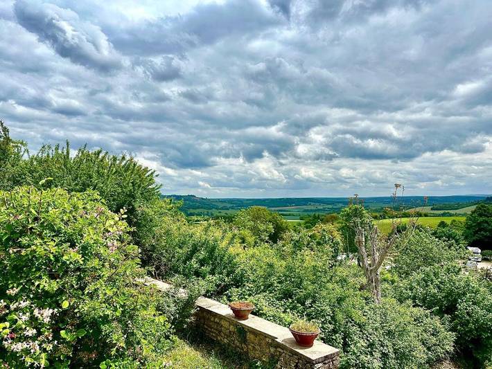Location de vacances pour 6 personnes, avec Terrasse et Vue à Vézelay