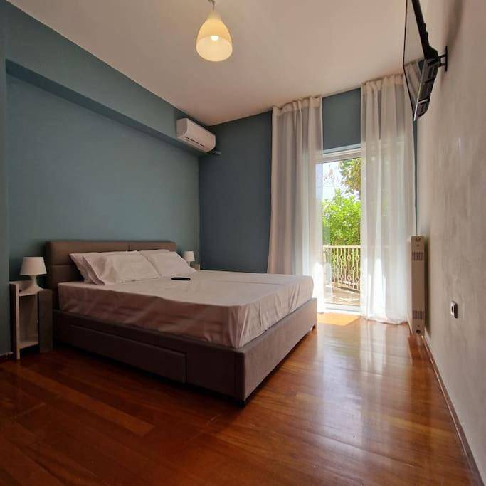 Gîte pour 7 personnes, avec jardin et vue dans Érétrie - 4