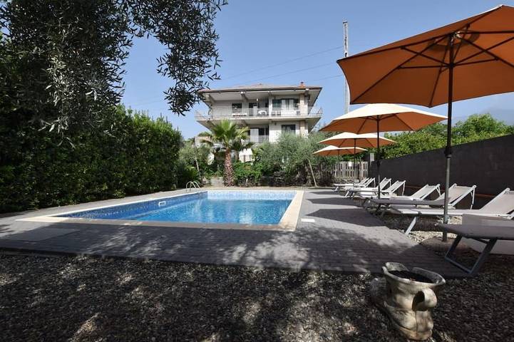 Vakantieappartement voor 3 personen, met tuin en zwembad - 1