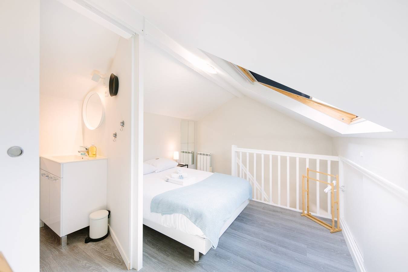 Apartamento entero, Le Trendy - Charmant Duplex in Nantes, Nantes region