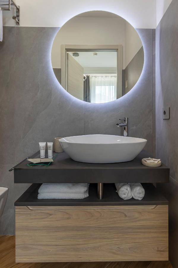 Mom Apartment Rooms&Suites in Tivoli, Provincia di Roma