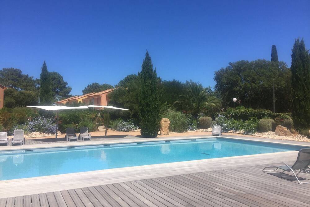 San Ciprianu: encanto Mt *** + Calidad / Precio - Aire acondicionado - 500m playas - Piscina - Wifi in San Ciprianu, Lecci