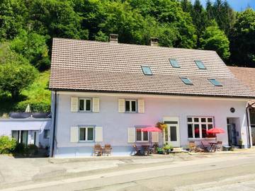 Chambre d’hôte pour 3 personnes, avec jardin dans Canton du Jura
