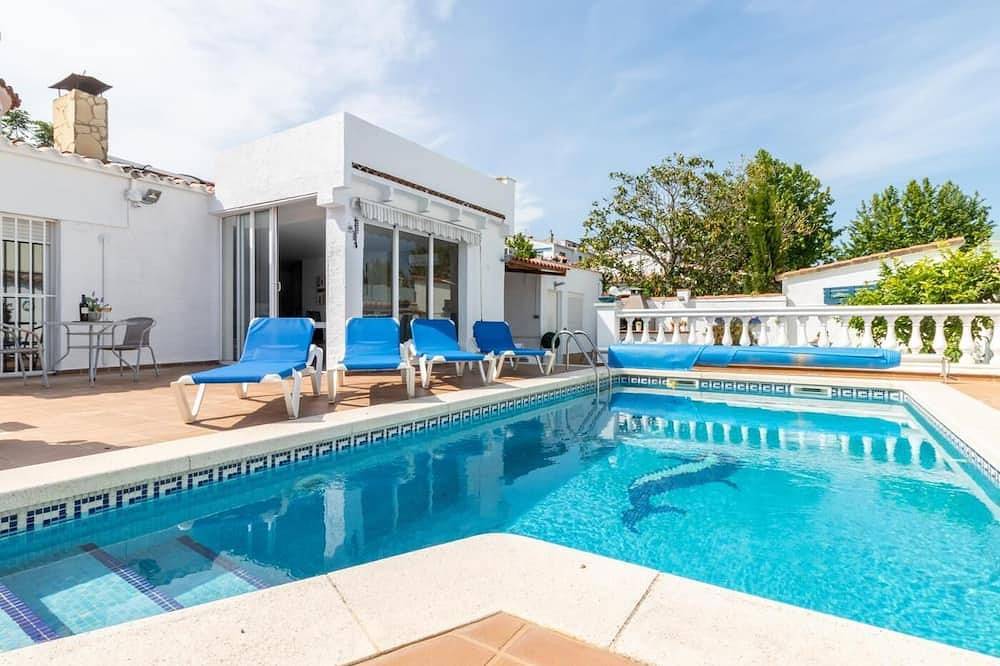 Casa vacanza a Costa Brava a partire da 244€ a notte