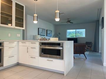 Beach Rental for 4 Guests in Englewood Beach, Manasota Key, Picture 3