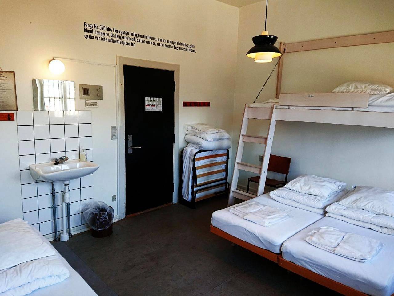 Sleepin Fængslet in Horsens, Lillebælt