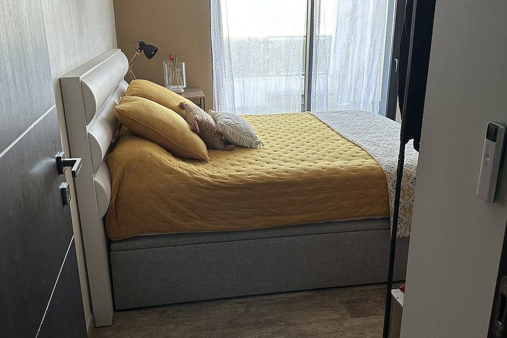 Villa Moderne Face aux Vignes in Sauvian, Côte d'Améthyste