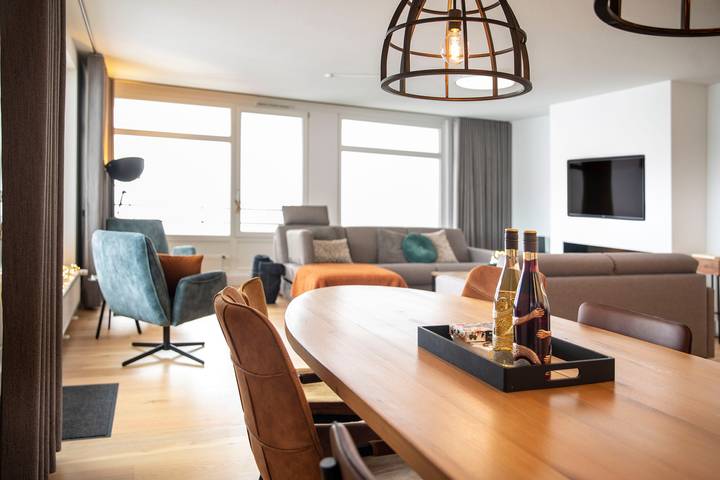 Ganze Wohnung, 'Penthouse Feldberg' für 8 Personen mit Bergblick und privater Terrasse in Feldberg Ort, Feldberg