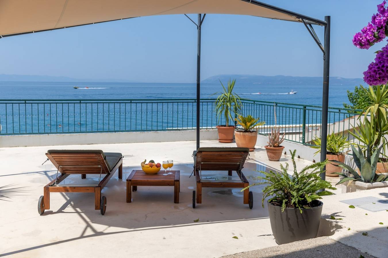 Ganze Wohnung, 1-Zimmer-Ferienwohnung am Strand Tucepi, Makarska A-21719-a in Tucepi, Makarska Riviera
