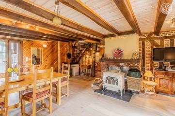 Gîte pour 6 Personnes dans Torpes, Région de Louhans, Photo 1