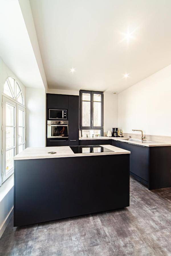 Jolie m'Home - Maison 15 pers, 5 sdb, 5 Wc, proche Puy du Fou in Mauléon, Vallée de la Loire