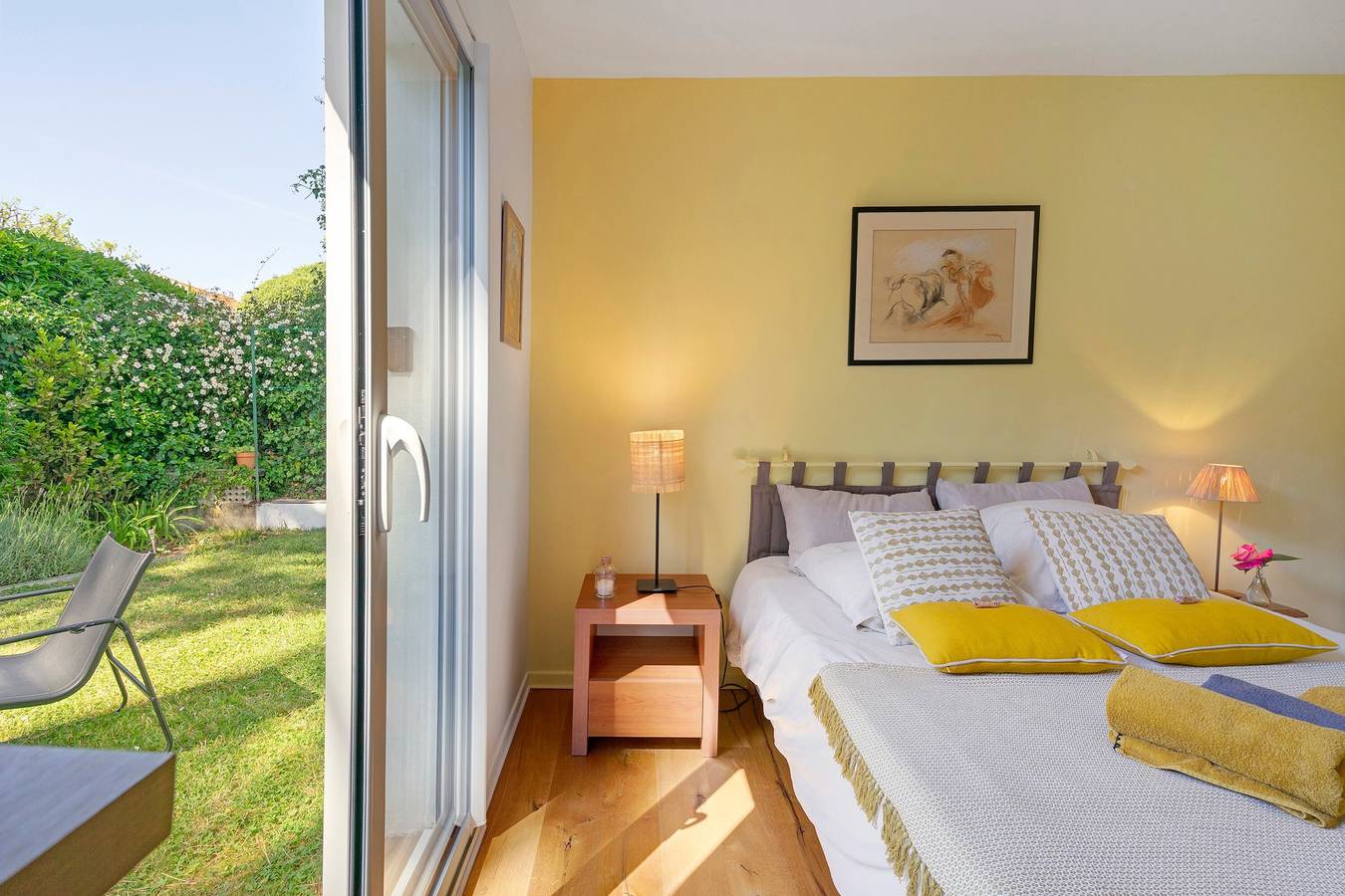 Chambre cosy avec terrasse et piscine – Petit-déjeuner offert in Saint-Palais-sur-Mer, Côte de Beauté