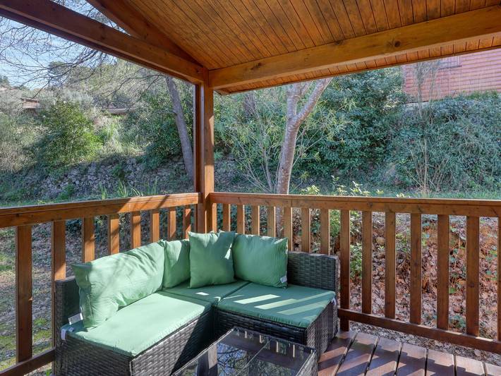 Ruhiges, freistehendes Chalet für fünf Personen in Solliès-Toucas, Mittelmeerküste (Frankreich)